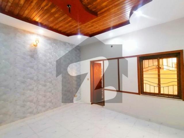 Prime Location In Audit & Accounts Phase 1 Block E Of Lahore, A 8 Marla House Is Available Audit & Accounts Phase 1 Block E