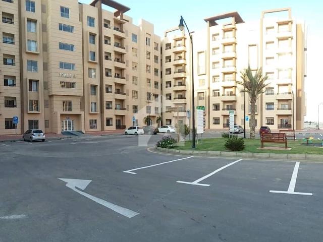 Prime Location In Bahria Apartments 950 Square Feet Flat For sale