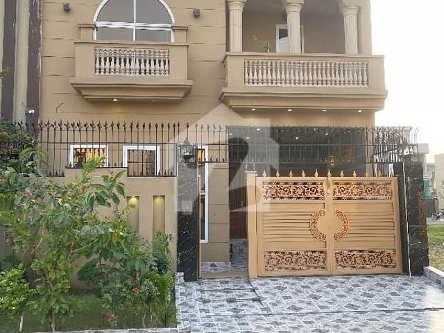 Prime Location In Citi Housing Society 5 Marla House For sale