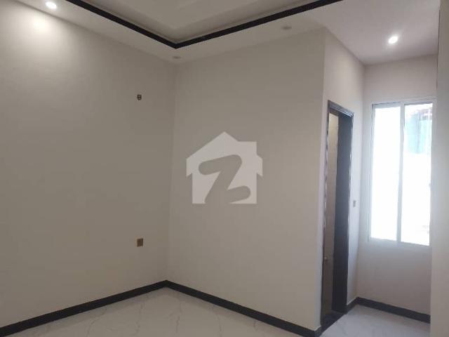 Prime Location In North Nazimabad Block G Of Karachi, A 900 Square Feet Flat Is Available