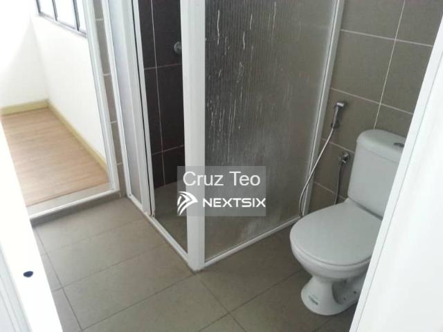 Prime Location, Jalan Junid 500m to Destiny International School 2.7km to Chung Hwa High School