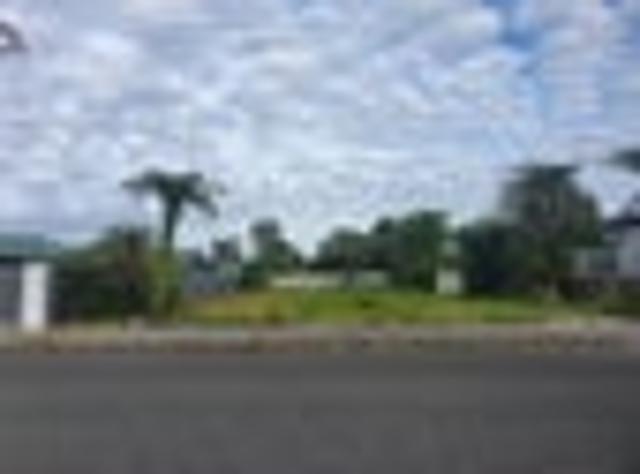 Prime Location Large Building Site