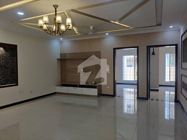 Prime location lush condition house available for sale dha phase 1 islamabad