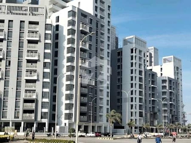 Prime Location Naya Nazimabad Flat Sized 1775 Square Feet Is Available