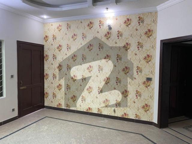 Prime Location Of Islamabad Sector E 11/1 Multi Size 311.11 Square Yards. 35*80 E 11/1