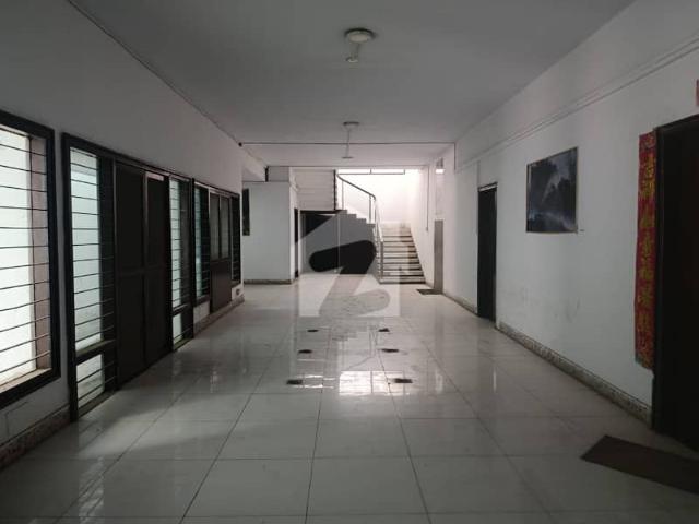 Prime Location Old Bungalow For Sale