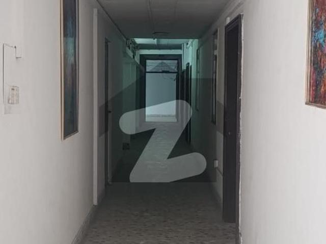 Prime Location Old Bungalow For Sale Dr Daud Pota Road
