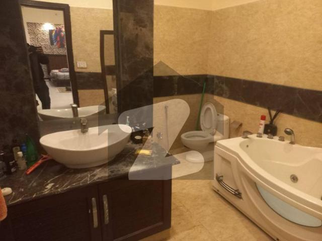 Prime location owner build house k2 block wapda town phase 1