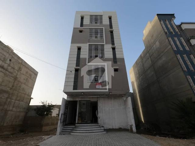 Prime Location Pakistan Merchant Navy Society 1350 Square Feet Flat Up For Sale