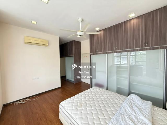 [Prime location] ready move in! Taman Perindustrian Air Hitam Klang 1.5 Storey Semi Detached Factory