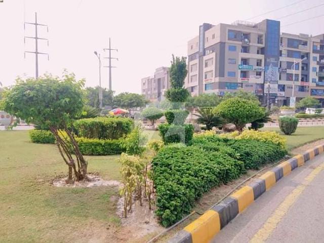 Prime Location Residential 8 Marla Plot For Sale