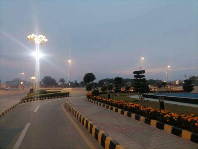 Prime Location Residential Plot Of 1 Kanal Is Available For sale In Ro Multan Public School Road ID 90914