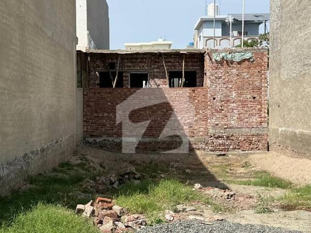 Prime Location Residential Plot Of 5 Marla For Sale In Park View City Crystal Block