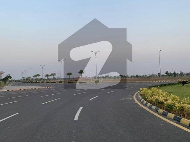 Prime Location Residential Plot Spread Over 5 Marla In Royal Palm City Available
