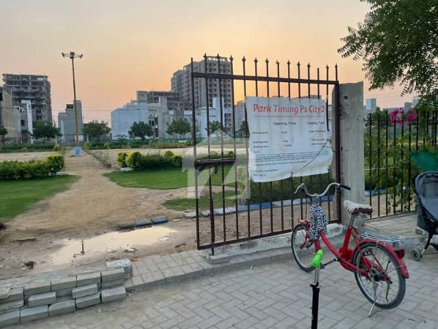 Prime Location Sector 31 Punjabi Saudagar City Phase 2 Residential Plot Sized 120 Square Yards Is Available