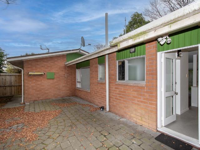Prime Merivale location 2/13 Naseby Street, Merivale