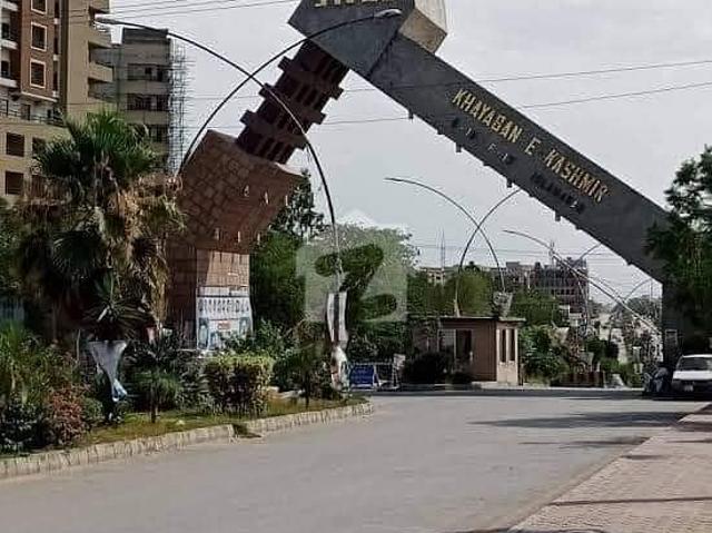 Prime Park Facing Plot For Sale In F 15/1 6 Near Main Double Road
