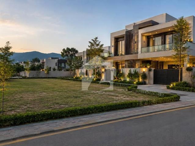 Prime Residential Plot for Sale F 7/2 Islamabad