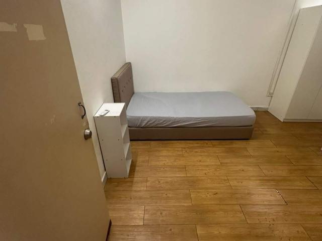 Prime Room for Rent in Bandar Utama | Near New LRT Station & 1 Utama