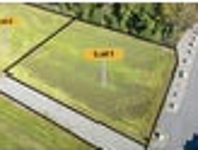 Prime Section with Services to Boundary