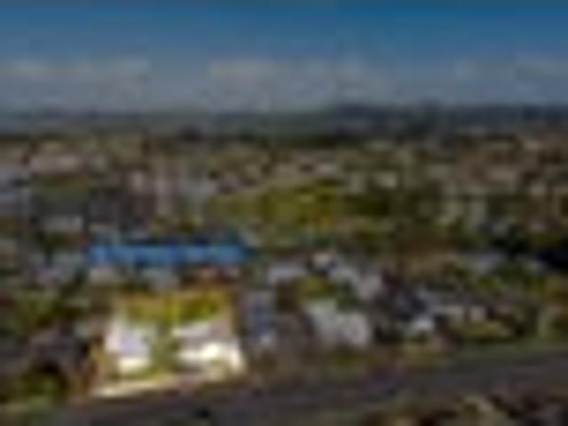 Prime Site + Panoramic Sea & City Views