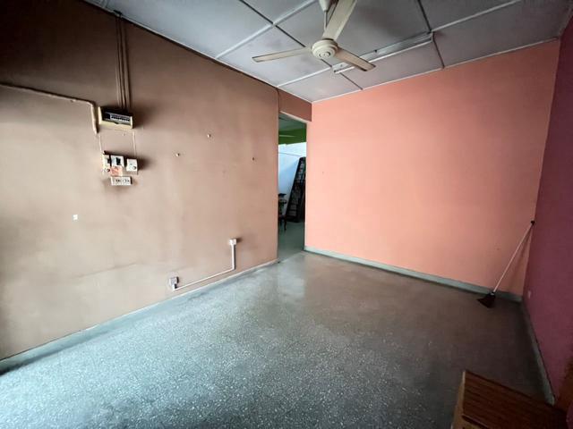Prime SS2 Location Walking Distance to LRT Taman Megah
