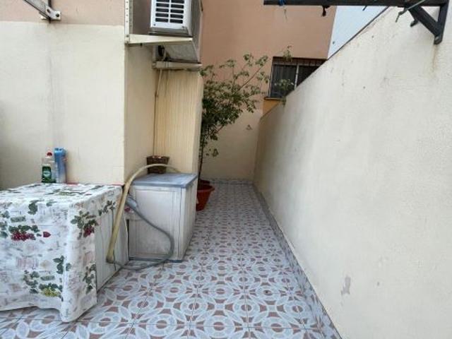 Primer Piso con amplia terraza y ascensor en pleno centro de Manises