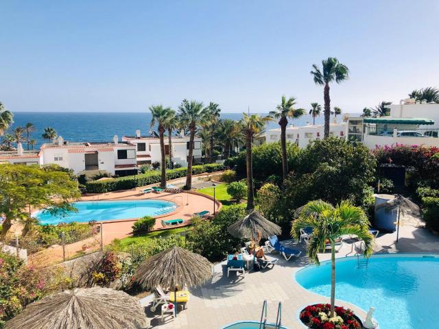 Primera Línea en Playa del Águila – Estudio con Vistas al Mar