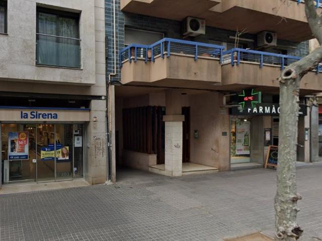 PRIMERO CON BALCÓN EN AV BARBERÀ 105M ENTRADA ESTRATÉGICA CON ALTO MARGEN DE BENEFICIO