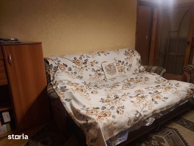Primesc in gazda o fata