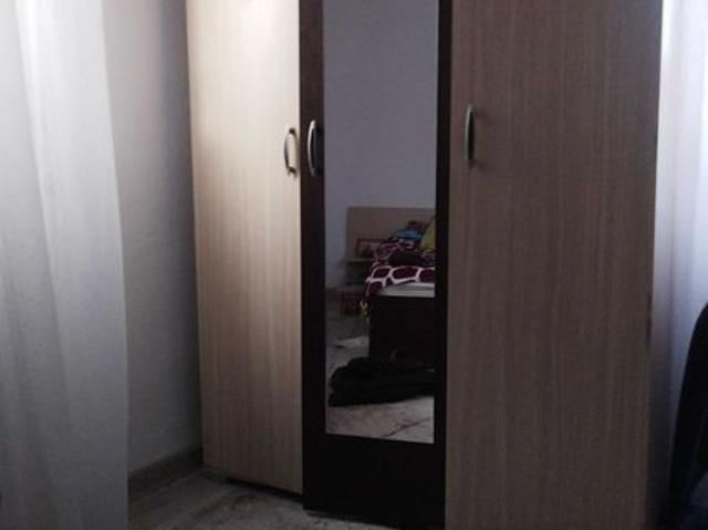 Primesc in gazda 1 fata doamna