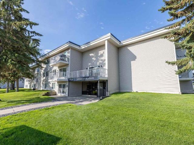 Primrose Lane Apartments 3 Bedroom Apartment for Rent at 8540 182 St Nw, Edmonton, AB T5T 1L9 Aldergrove