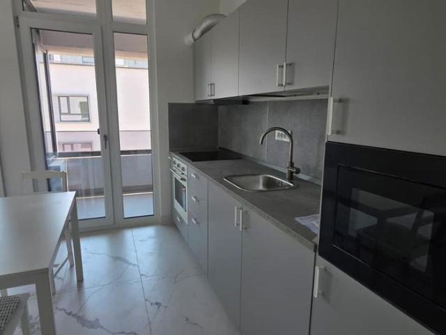 Primul chirias garsoniera complex nou Bucurestii Noi Jiului Pajura Akcent City