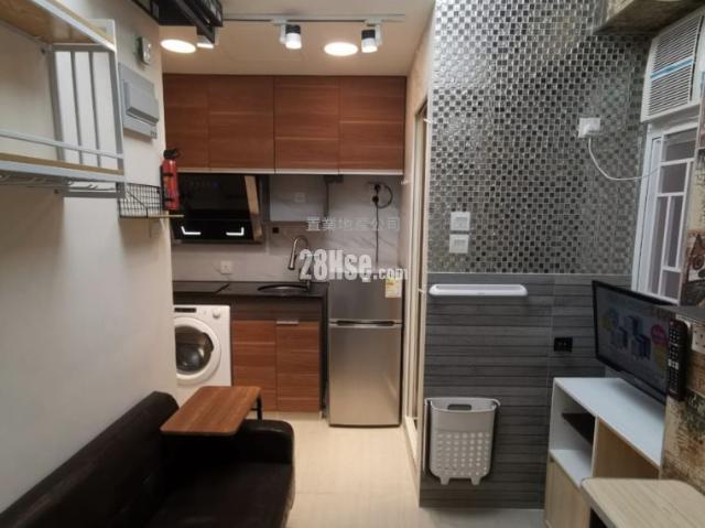 Prince Edward Apartment [Agency Ads] Room 6, Middle Floor The Olympic Station Is Near Mcdonald's In 3 4 Minutes. 6 7 Minutes To Mong Kok/Prince Edward Mtr Sta Hints