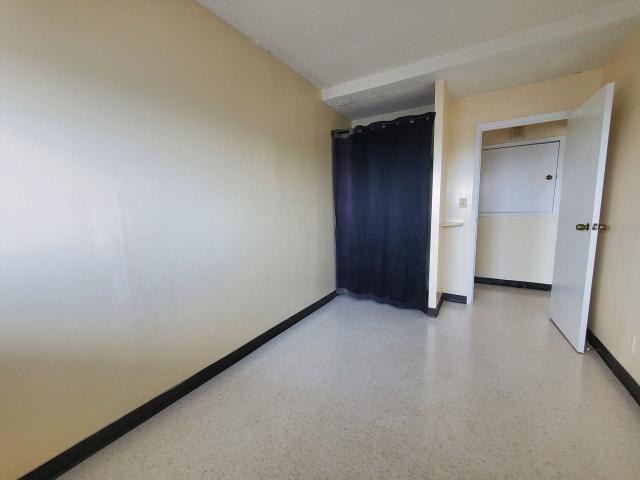 Princess Towers 1 Bedroom Apartment for Rent at 401 Princess St, Kingston, ON K7L 5C9 Downtown Kingston