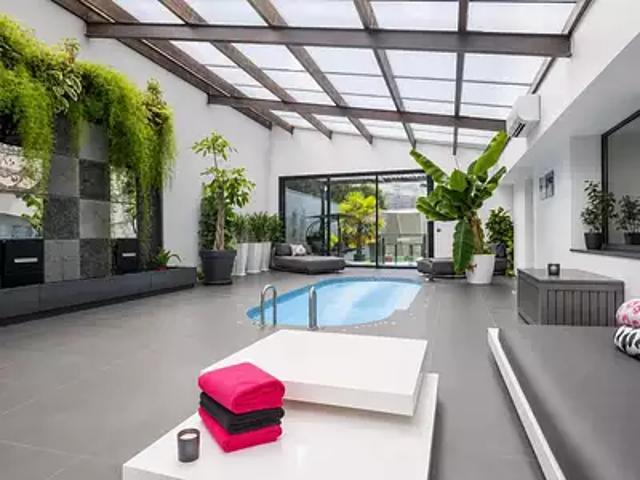Pringy 77310 Achat / Vente maison 10 pièces t10 piscine jardin
