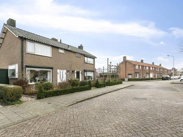 Prins Bernhardstraat 22, 4311GM, Bruinisse, Zeeland 4311GM