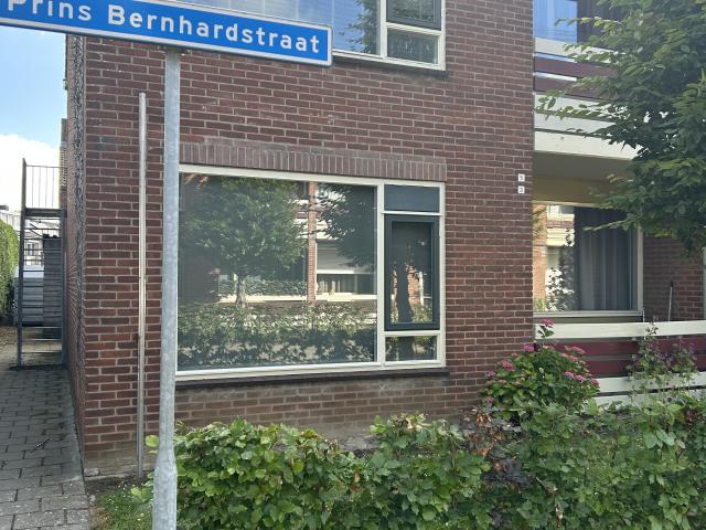 Prins Bernhardstraat 3
