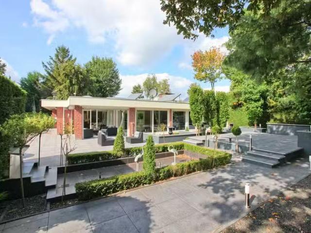 Prins Johan Frisolaan 10 Badhoevedorp