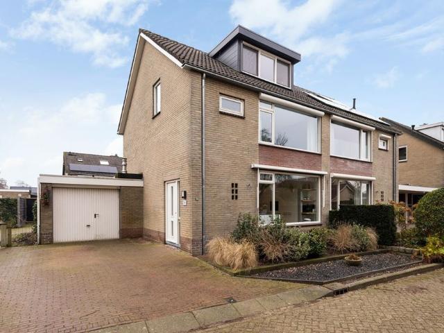 Prins Mauritssingel 24, 4153BR, Beesd, Gelderland 4153BR