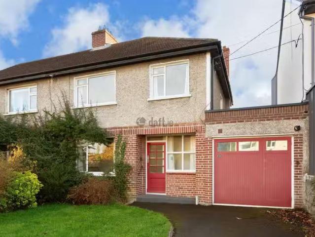 Priory Grove, Stillorgan, Co. Dublin is for rent