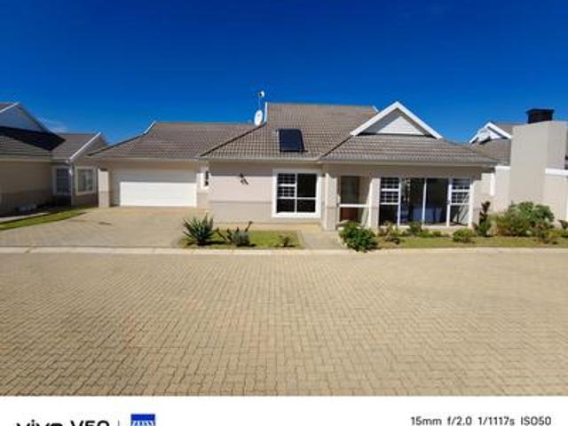 pristine 2 bed haven with ample stor.