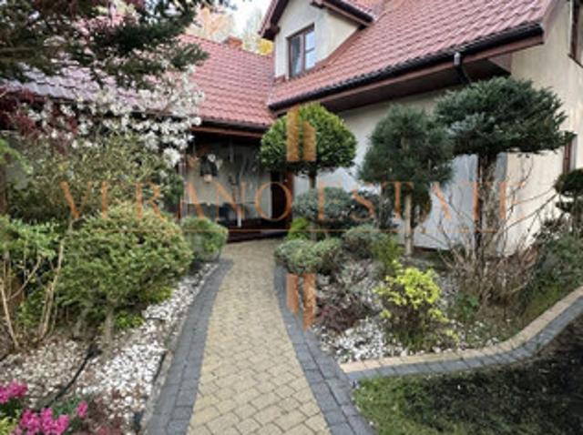 Pruszkowski, Pruszków, Złotnicza