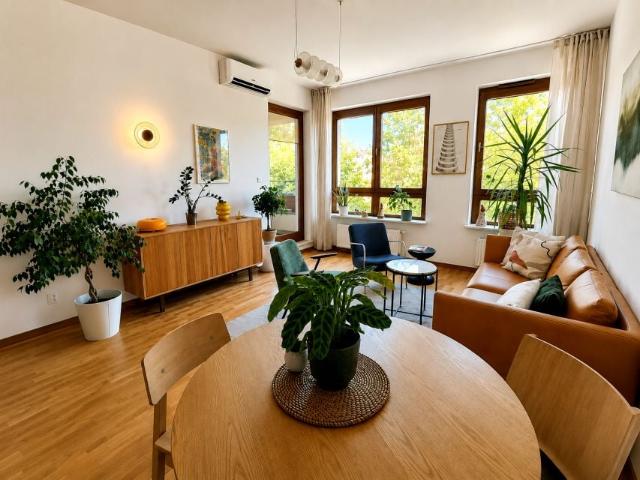 Prymasa Augusta Hlonda 71 m², Warszawa