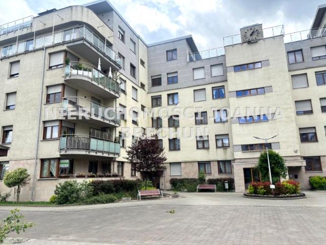 PRZYJAŹNI / TARAS 80 M / GARAŻ 90 m², Wrocław