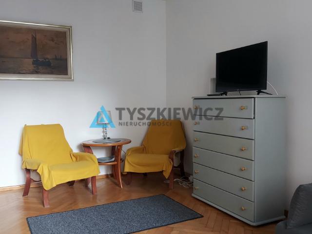 Przytulna kawalerka na parterze w centrum Gdyni Gdynia Śródmieście