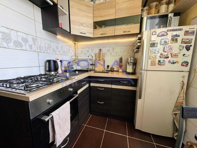 Przytulne 27 m² z balkonem, widok na osiedle, komórka