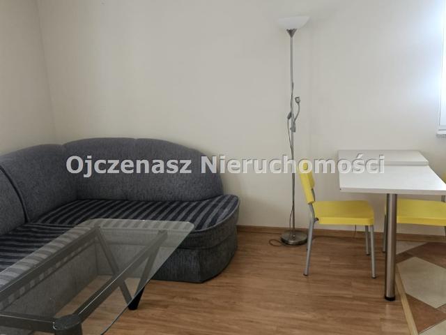 Przytulne 2 pokojowe mieszkanie w Bielawach, blisko uczelni