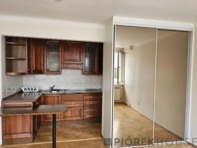 Przytulne 30 m² na Pradze Południe z loggią i komórką