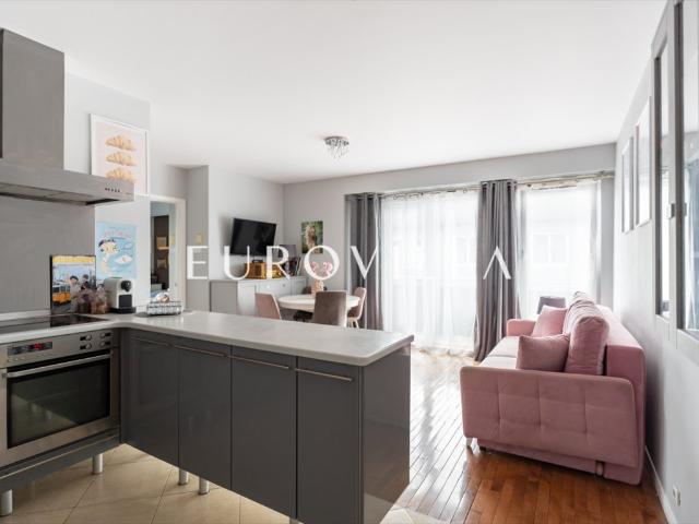 Przytulne 44 m² na zamkniętym osiedlu z basenem i garażem